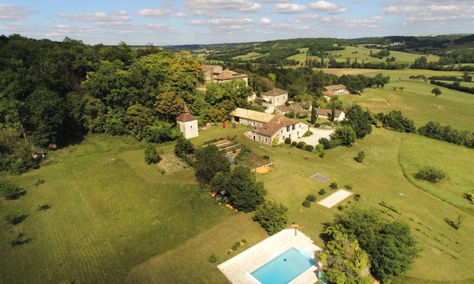 Sainte-Alauzie House | Domaine des Collines du Quercy Blanc