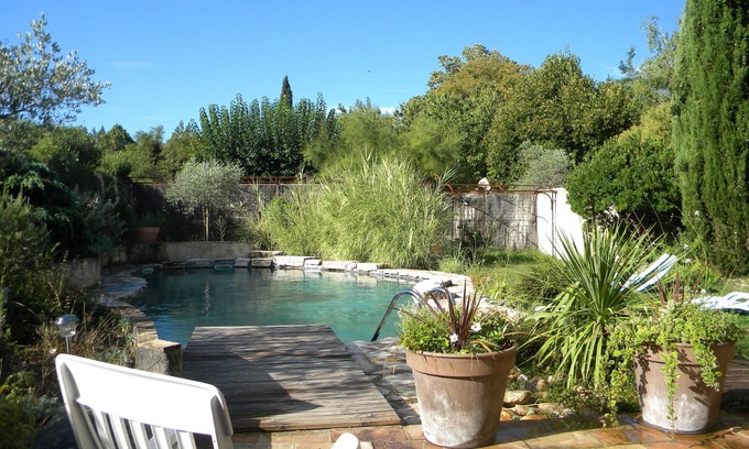 Saint-Jean-de-Maruejols-et-Avejan Cottage | Les gites de la guinguette, 2 gites 2 persons with swimming pool near Barjac
