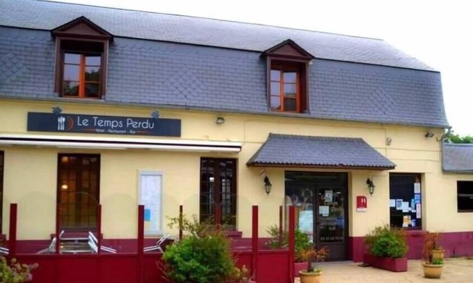 Saint-Quentin-Lamotte-Croix-au-Bailly Hotel | Le Temps Perdu