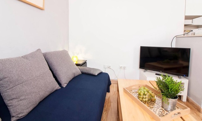 Lagunillas Apartment | Frailes 3A FreshApartments by Bossh! Apartments