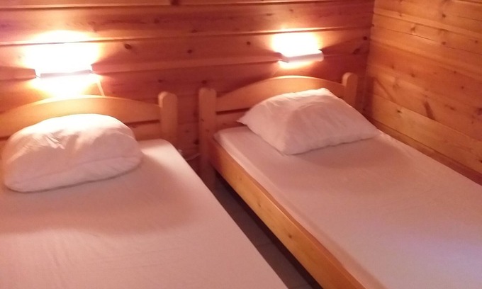 Serignac Ski Chalet | France - Charming Nordic-style chalet 4 pers 40km from Cahors.