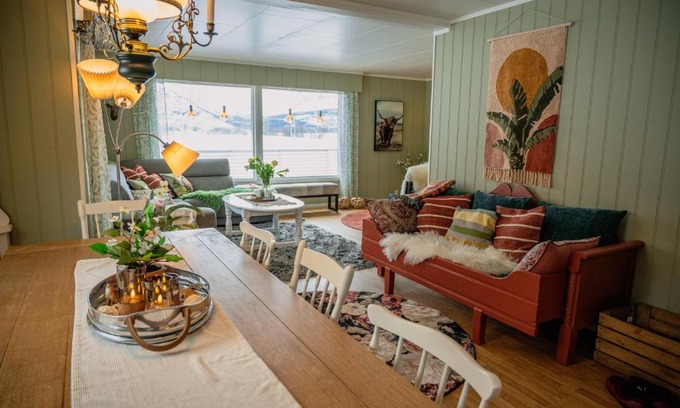 Nordreisa House | Fredfullt hus ved Oksfjordvannet