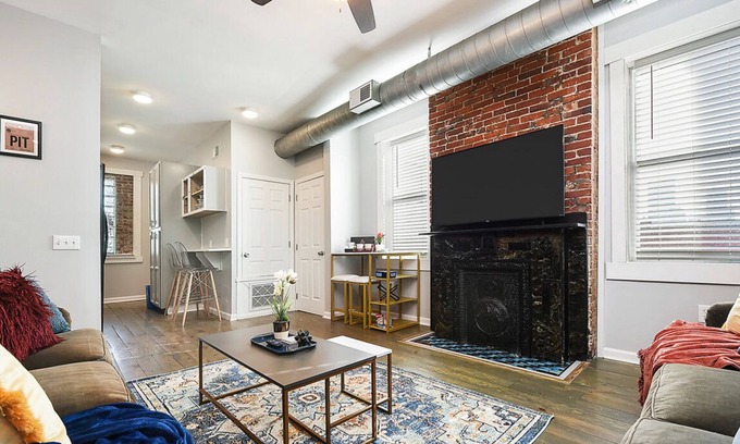 East Allegheny Apartment | Free Parking, Walk to PNC Park & Downtown Fun
