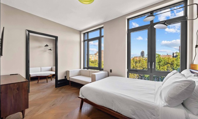 Bowery Condo | Freeman I by Rove | 1BR Condo w/Shared Amenities