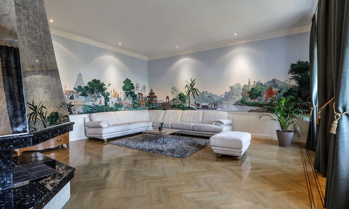 Smichov Apartment | FRESCO APT. WALK TO CHARLES BRIDGE