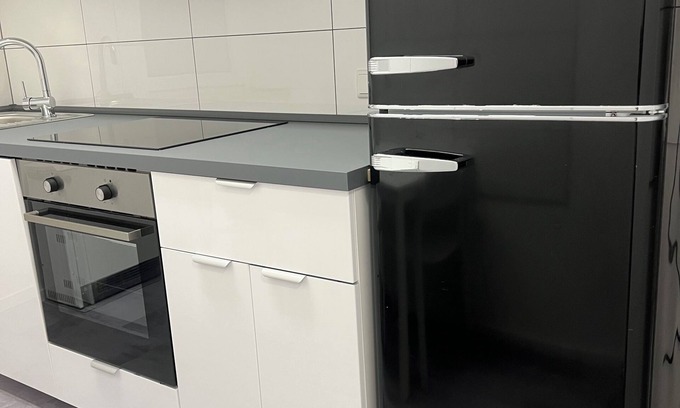 Frillendorf Apartment | Freshly renovated City Apartments Essen KITCHEN WIFI near Düsseldorf Airport