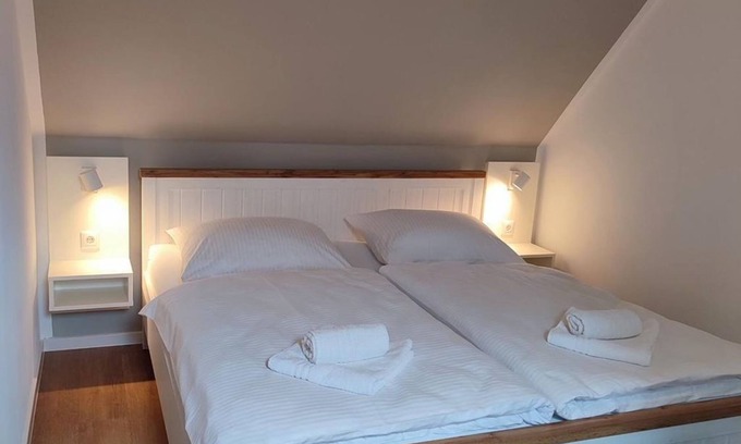 Stutzengrun Apartment | Frida B to 3 - 1 night - Haus Kuhberg
