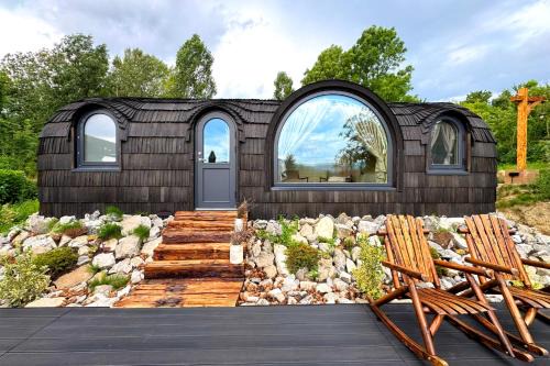 Comarnic Other | Friday Inn Igloo - Privacy, Jacuzzi, Nature & Pond
