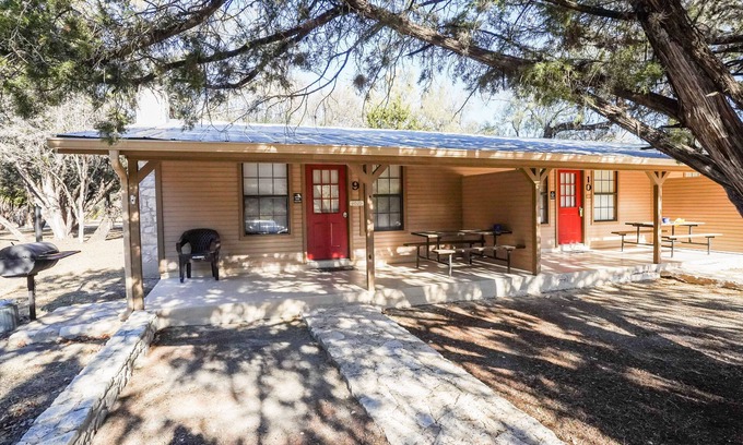 Sabinal Cabin | Frio Country Resort - Within walking distance to the Frio River!