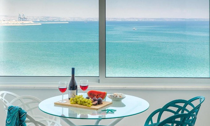 Skala Apartment | Front-Row - Skyline Retreat - Pool Access