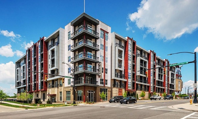 Third Ward Condo | FRONTDESK Circa Uptown Apts Charlotte