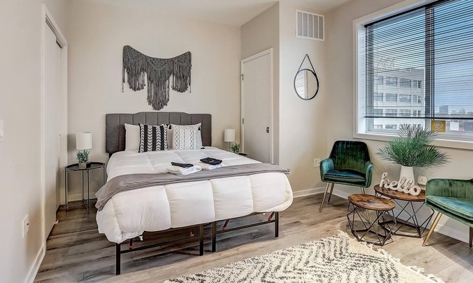Brewerytown Apartment | Frontdesk | Convenient Brewerytown Studio