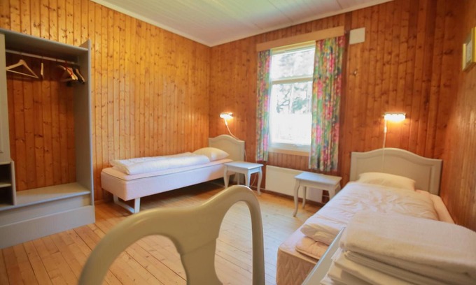 Hundorp Hotel | Frya Leir