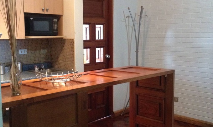 Colonia Bella Aurora Apartment | FULL EQUIPPED STUDIO ZONA 14 - ESTUDIO EQUIPADO EN ZONA 14