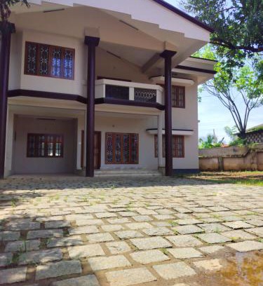 Alwaye House | Full Moon Homes
