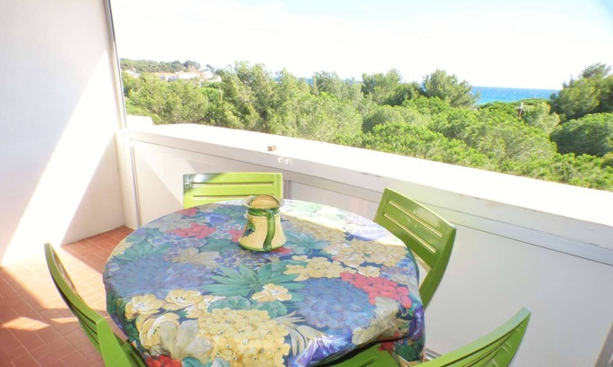 Les Sablettes Apartment | Full sea view, air conditioning, beach a stone's throw away, everything on foot