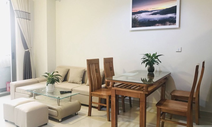 Tan Binh Apartment | Full service apartment 01 BR near Airport