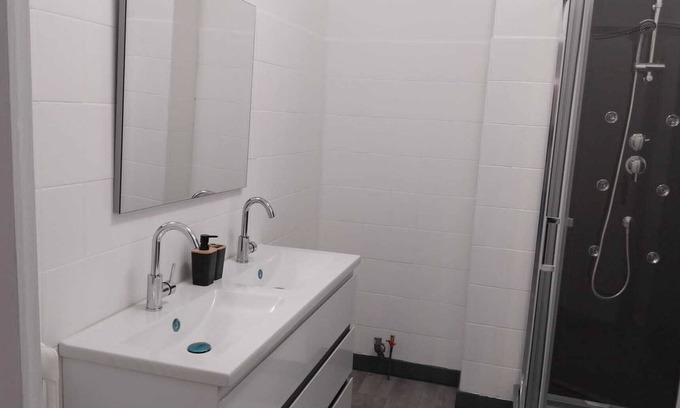 Le Soleil Apartment | Fully equipped 80m2 apartment Châteaucreux/Zénith/Stade