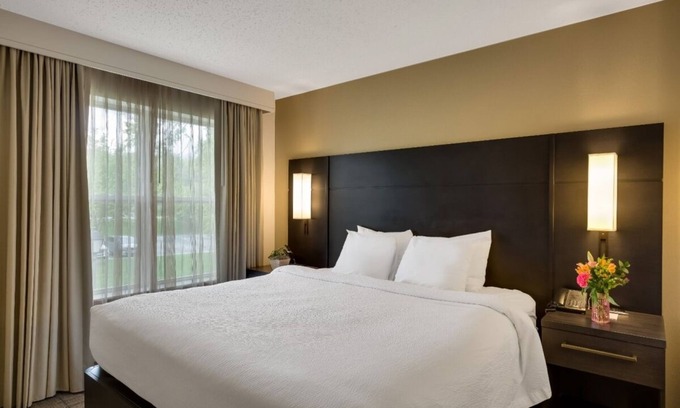 Mount Tabor Hotel | Fully-furnished Suites! Indoor Swimming Pool, Pet-friendly, Free Breakfast!