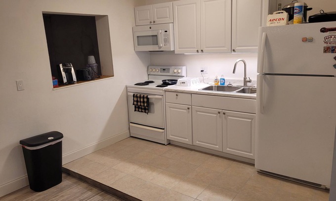 Gardendale House | Fully renovated 3 bedroom home with beautiful pool and back yard