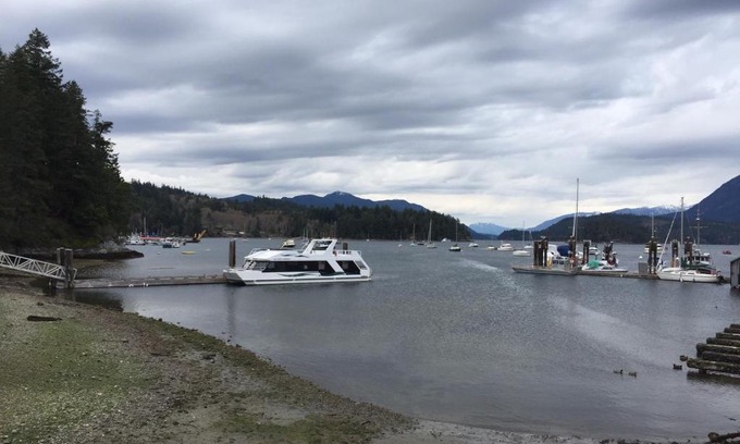 Sechelt House | Fun Place by Two Seas