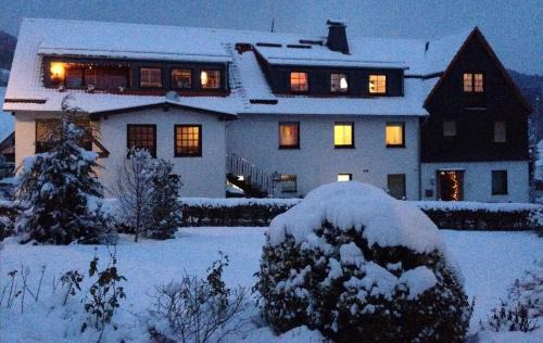 Duedinghausen Apartment | fun4all-holidayhome