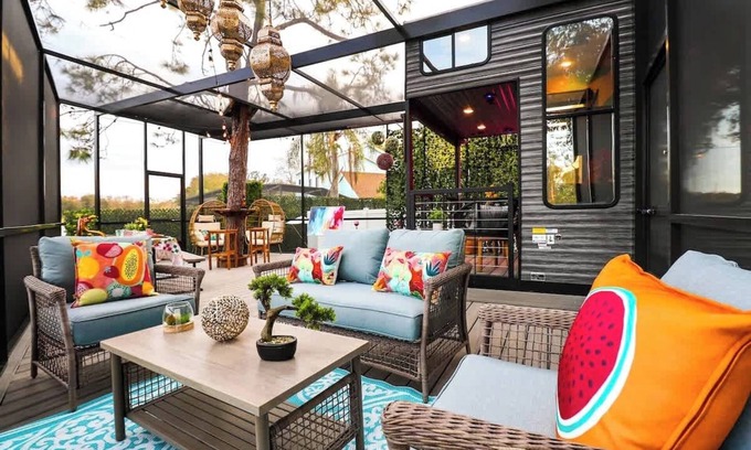 Orlando Apartment | FunTropicalTinyGemUCF