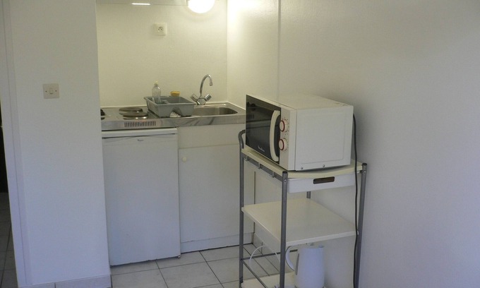 Coteaux Ouest Apartment | Furnished and furnished apartment