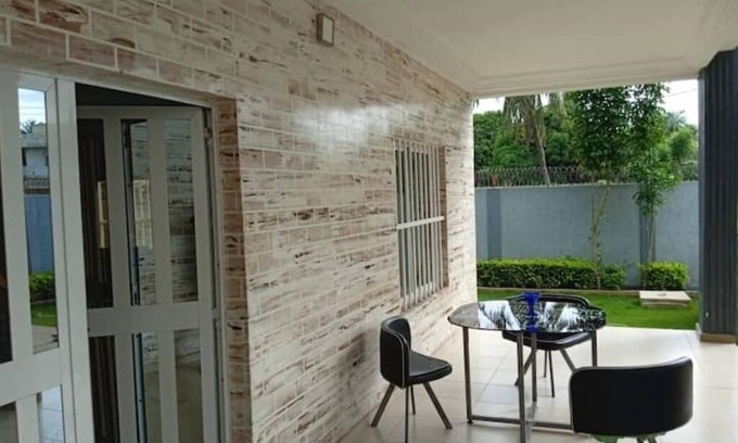 Lome House | Furnished apartment with garden Baguida