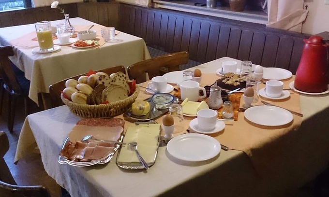 Simtshausen House | Gästehaus Burgwald-Trekking