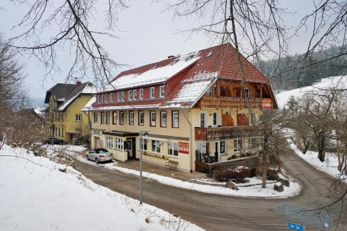 Sankt Georgen im Schwarzwald House | Gästehaus Krone