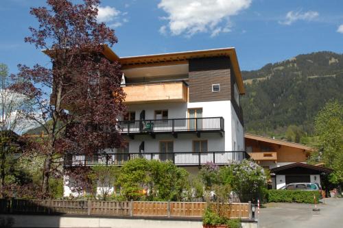 Kitzbuehel Apartment | Gästehaus Maier
