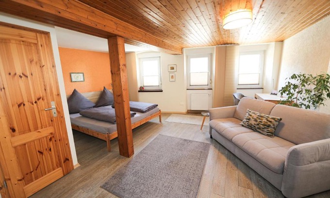 Albisheim Apartment | Gästehaus Villa Wernz