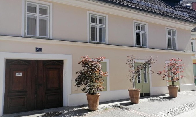 Volkermarkt Apartment | Gästewohnung Helena