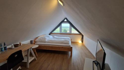Nordwestliche Außenstadt Apartment | Gästezimmer mit Himmel-Blick 4 Two
