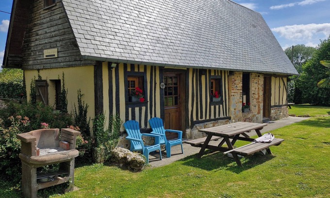 Fatouville-Grestain Cottage | Gîte 2 Personnes Proche de Honfleur Avec Piscine