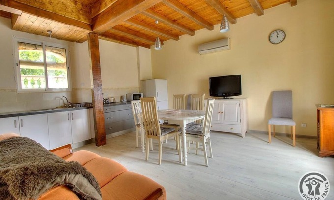 Gleize House | Gîte "A l'Orée des Vignes