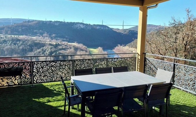 Millau Apartment | Gîte "Au point de vue" in Millau