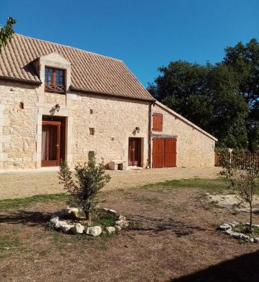 Ajat House | Gîte campagne exotique au cœur du Périgord