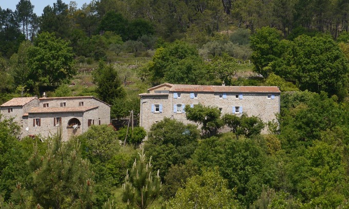 Les Assions House | Gîte clim garage, Les Vans Ardèche, large panoramic terrace, gorges Ardèche