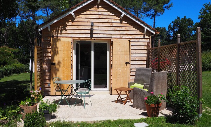 Labouquerie Ski Chalet | Gîte Cosy en Périgord Pourpre