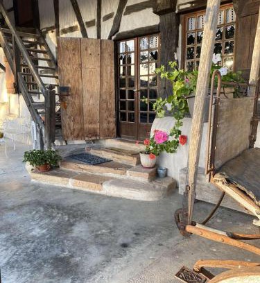 Bage-la-Ville House | Gîte de champvent Nalaque