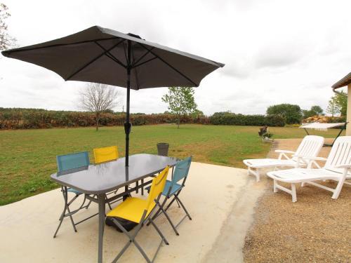 Nueil-sur-Layon House | Gîte de charme 4 pers avec spa privatif, terrasse, et équipements complets au cœur d'un village viticole - FR-1-622-20