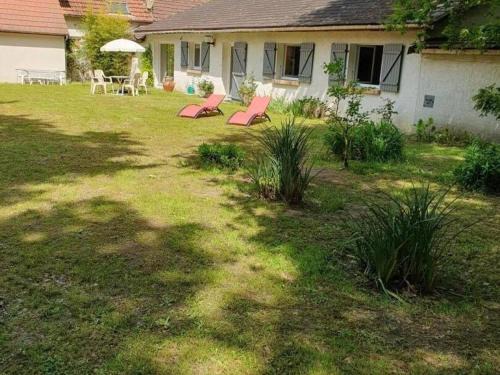 Millancay House | Gîte de charme avec étang en Sologne, tout inclus, proche châteaux de la Loire et randonnées - FR-1-491-418