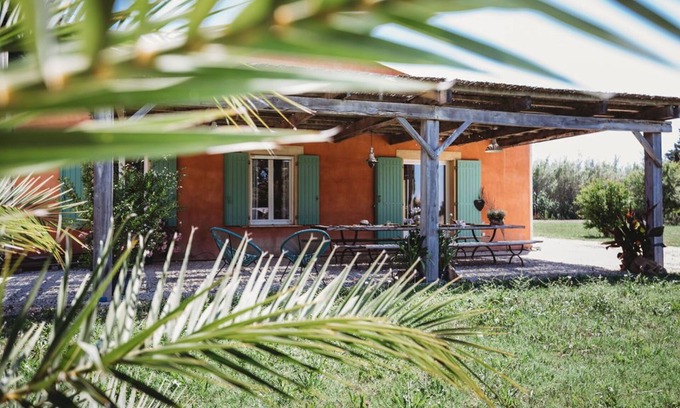 Eyragues House | Gîte de Charme Entre Saint Rémy de Provence et Avignon