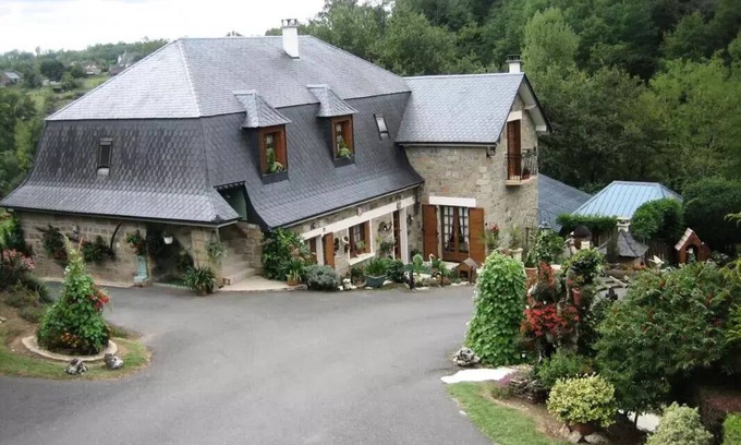 Lissac-sur-Couze Villa | Gîte de France in Lissac sur Couze 3 ears - Gîte de France 4 people