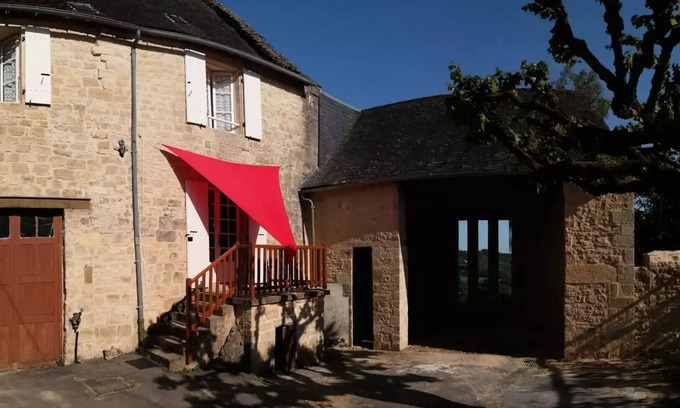 Saint-Robert Villa | Gîte de France The hummingbird 2 ears - Gîte de France 6 people