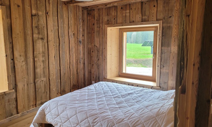 Rochejean House | Gîte de groupe "La Ferme" protected natural site