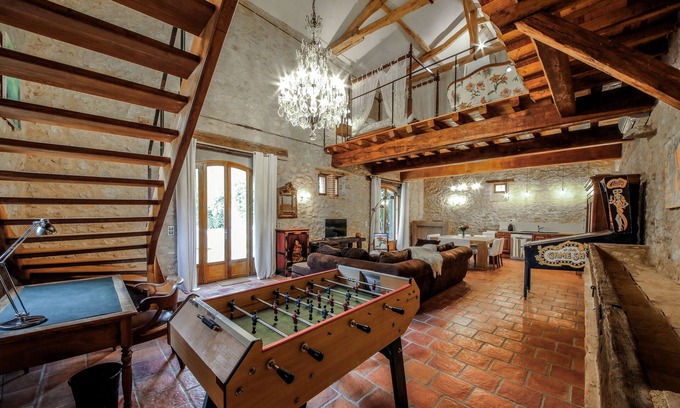 Labessiere-Candeil House | Gîte de la Plonde, Un Grand Confort Dans un Lieu Hors du Commun en Occitanie