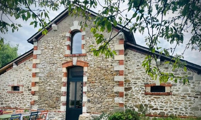 Saint-Lambert-la-Potherie Cottage | Gîte de L'archerie 9 Personnes à Partir 28/06/2024